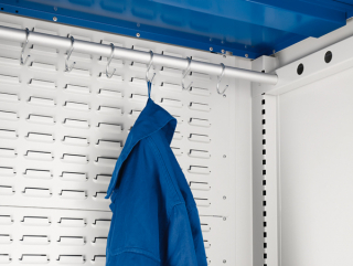 41010046.16V - cubio clothes rail with 6 hooks